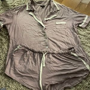 Cosabella shortsleeved and short light purple short pj set. Great condition